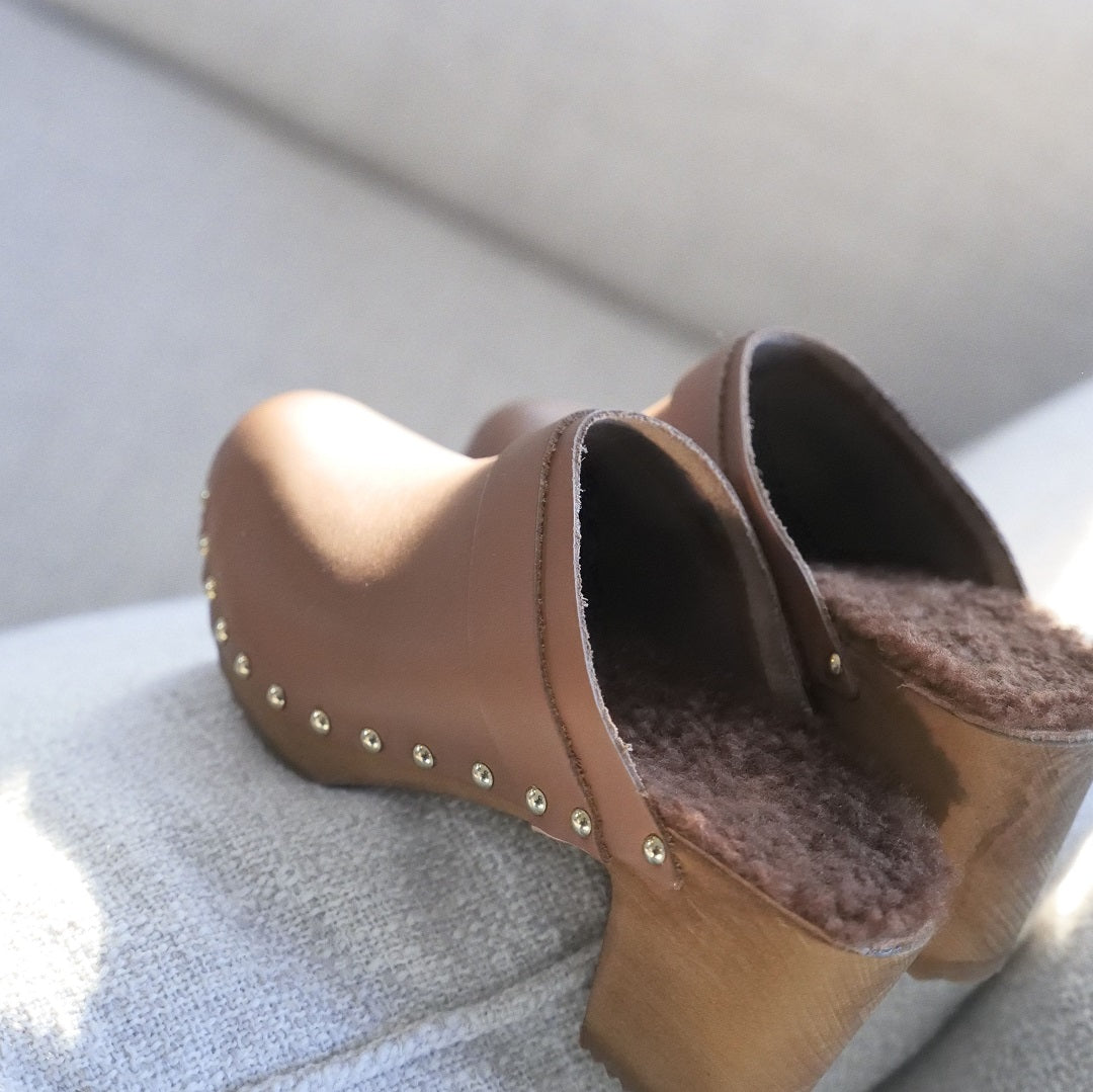 Clémence clogs
