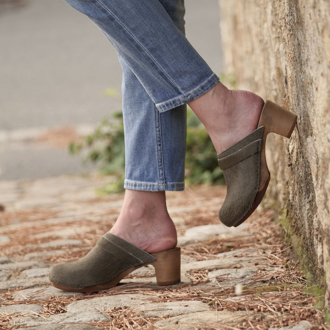 Amandine clogs