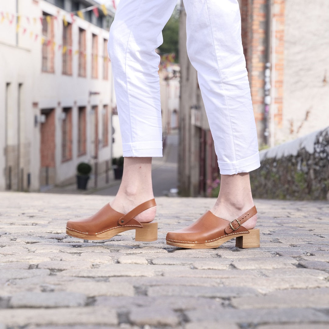 Annaé clogs